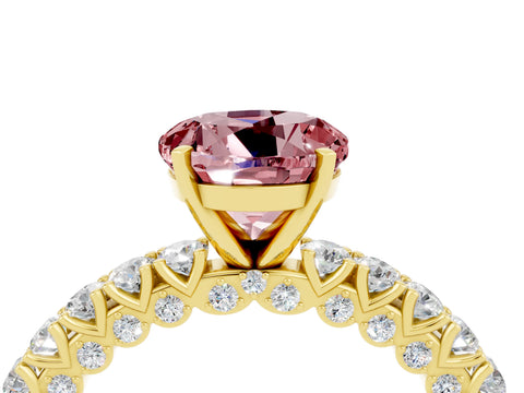 Yellow gold Round Cut Diamond Pavé Band Solitaire Ring with Prong Setting_4