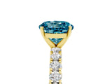 Yellow gold Round Cut Diamond Pavé Band Solitaire Ring with Prong Setting_5