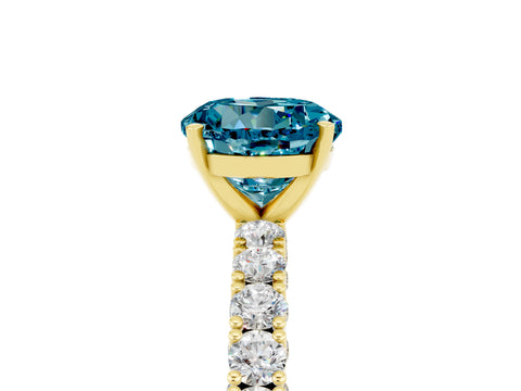 Yellow gold Round Cut Diamond Pavé Band Solitaire Ring with Prong Setting_5