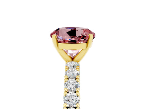 Yellow gold Round Cut Diamond Pavé Band Solitaire Ring with Prong Setting_5
