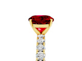 Yellow gold Round Cut Diamond Pavé Band Solitaire Ring with Prong Setting_5