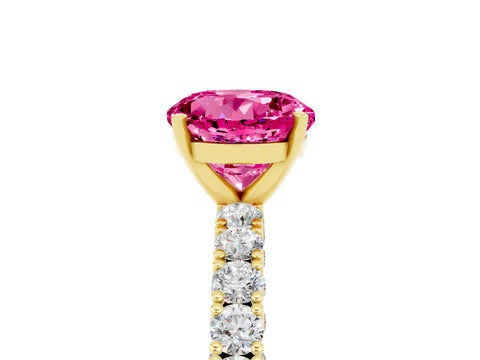 Yellow gold Round Cut Diamond Pavé Band Solitaire Ring with Prong Setting_5