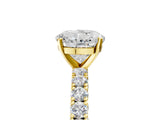 Yellow gold Round Cut Diamond Pavé Band Solitaire Ring with Prong Setting_72