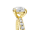 Yellow gold Round Cut Diamond Pavé Band with Four-Prong Setting_89