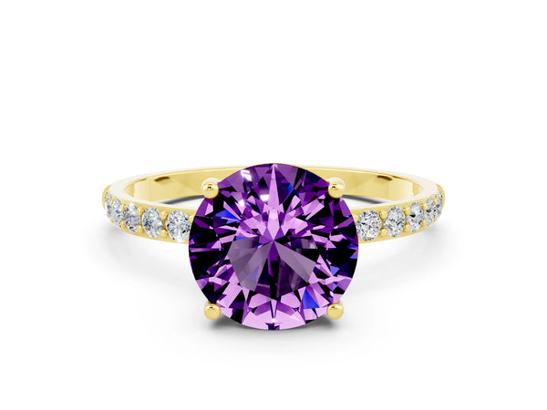 Yellow gold Round Cut Amethyst Solitaire Ring with Round Pavé Shoulders and Prong Setting