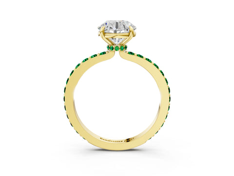 Yellow gold Round Cut Diamond Pavé Engagement Ring with Round with Emerald side stone Accents and Prong Setting_3