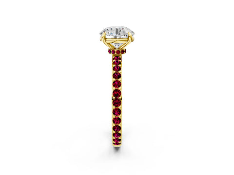 Yellow gold Round Cut Diamond Pavé Engagement Ring with Round with Garnet side stone Accents and Prong Setting_2