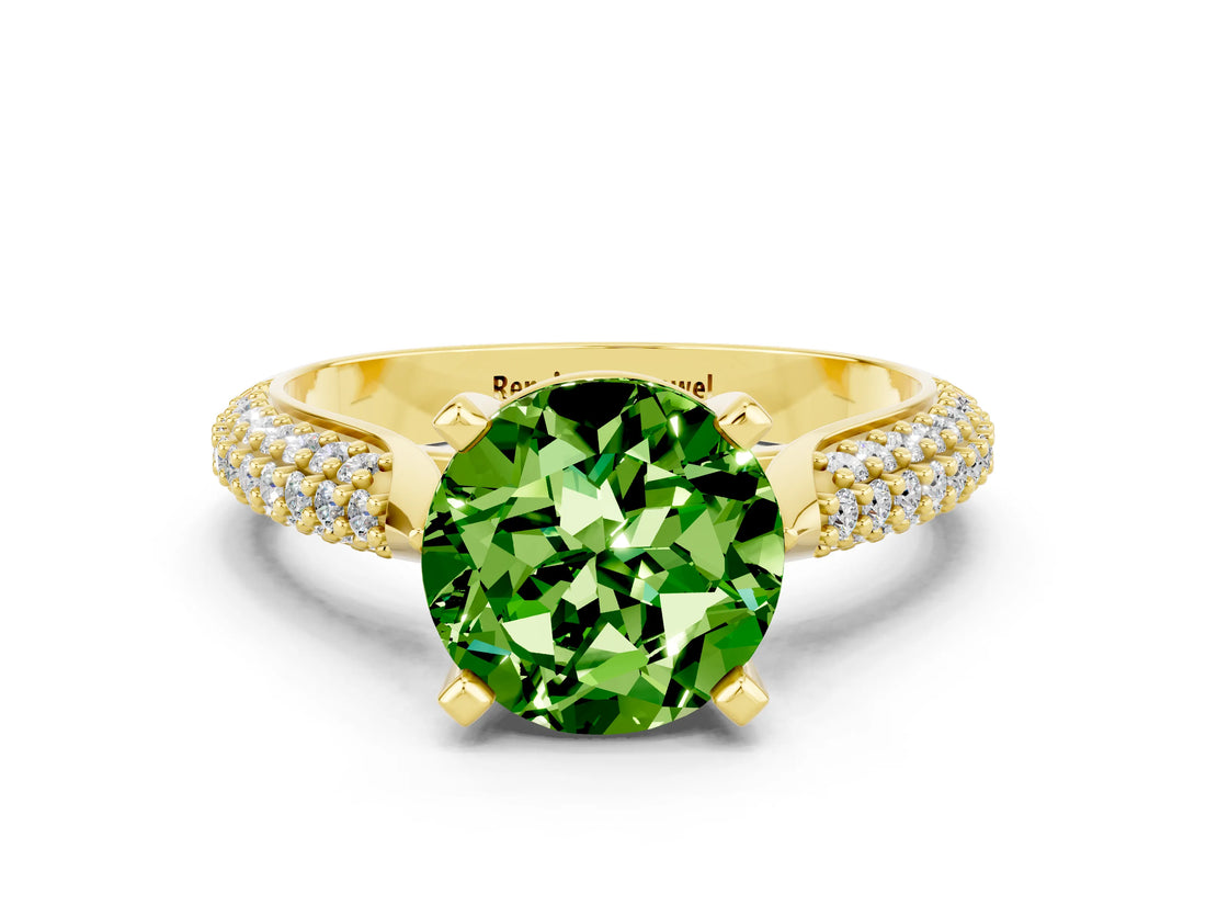 Yellow gold Round Cut Diamond Solitaire Engagement Ring with Pavé Band and Four-Prong Setting