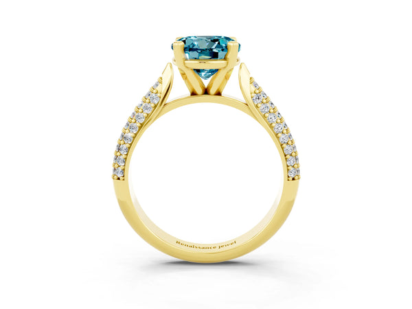 Yellow gold Round Cut Diamond Solitaire Engagement Ring with Pavé Band and Four-Prong Setting