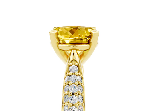 Yellow gold Round Cut Diamond Solitaire Engagement Ring with Pavé Band and Four-Prong Setting_5