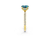 Yellow gold Round Cut Diamond Solitaire Ring with Four-Prong Setting and Pavé Band_2
