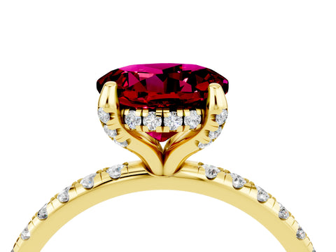 Yellow gold Round Cut Diamond Solitaire Ring with Four-Prong Setting and Pavé Band_4