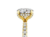 Yellow gold Round Cut Diamond Solitaire Ring with Four-Prong Setting and Pavé Band_5