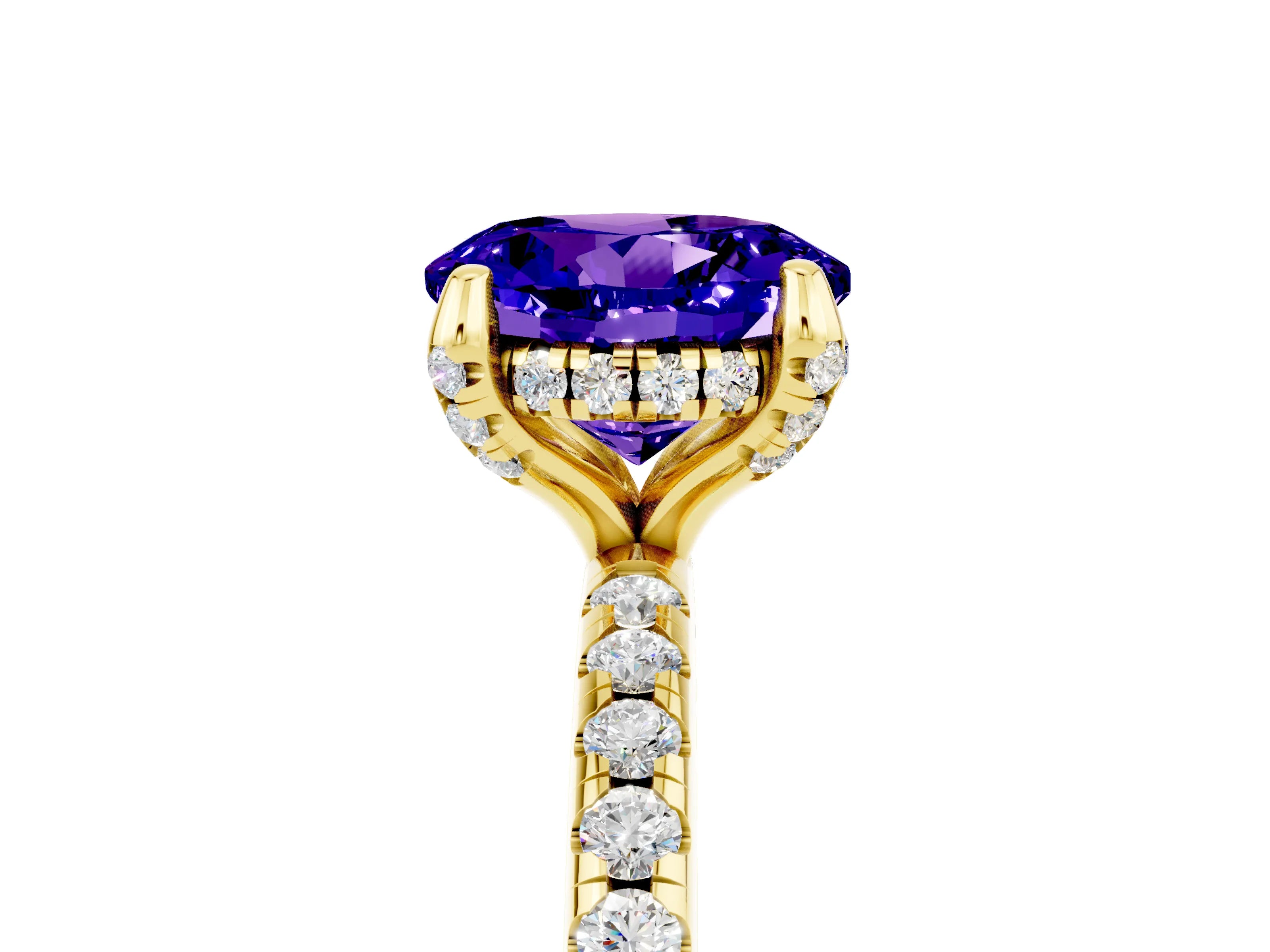 Yellow gold Round Cut Diamond Solitaire Ring with Four-Prong Setting and Pavé Band_5