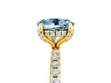 Yellow gold Round Cut Diamond Solitaire Ring with Four-Prong Setting and Pavé Band_5