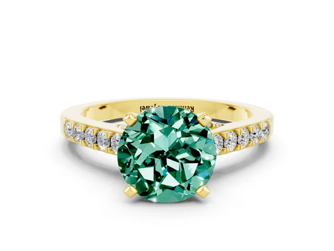 Yellow gold Round Cut Diamond Solitaire Ring with Pavé Band and Prong Setting