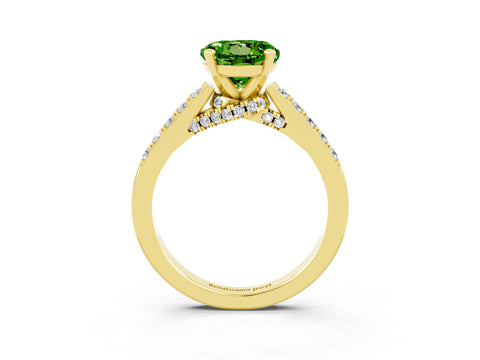 Yellow gold Round Cut Diamond Solitaire Ring with Pavé Band and Prong Setting_3