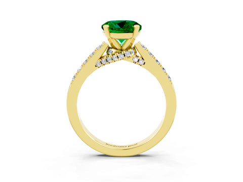 Yellow gold Round Cut Diamond Solitaire Ring with Pavé Band and Prong Setting_3