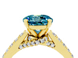 Yellow gold Round Cut Diamond Solitaire Ring with Pavé Band and Prong Setting_4