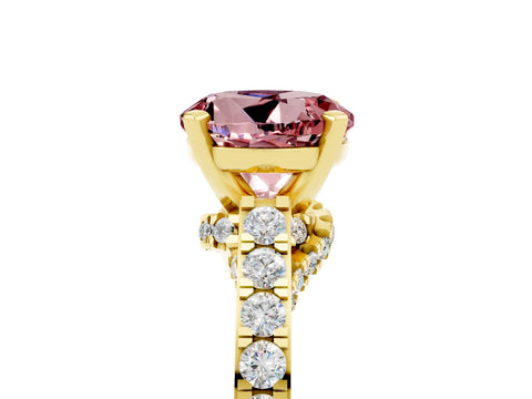 Yellow gold Round Cut Diamond Solitaire Ring with Pavé Band and Prong Setting_5