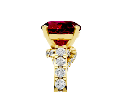 Yellow gold Round Cut Diamond Solitaire Ring with Pavé Band and Prong Setting_5