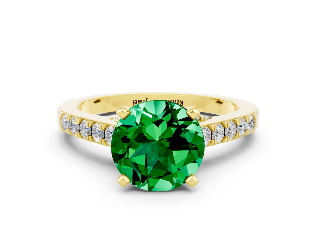 Yellow gold Round Cut Diamond Solitaire Ring with Pavé Band and Prong Setting