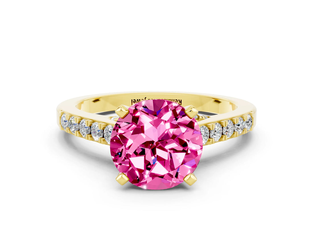 Yellow gold Round Cut Diamond Solitaire Ring with Pavé Band and Prong Setting