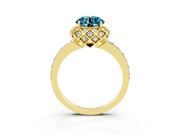 Yellow gold Round Cut Diamond Solitaire Ring with Shared Prong Pavé Band