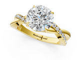 Yellow gold Round Cut Diamond Twisted Band with Pavé Setting and Four-Prong Setting_33