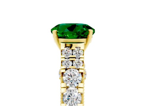 Yellow gold Round Cut Emerald Classic Solitaire Ring with Pavé Band and Four-Prong Setting_5