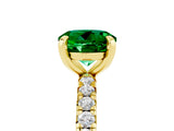 Yellow gold Round Cut Emerald Pavé Solitaire Ring with Round Band and Prong Setting_29