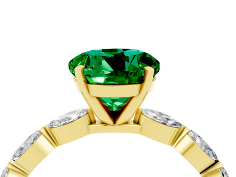 Yellow gold Round Cut Emerald Ring with Marquise Side Stones and Prong Setting_4