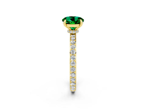 Yellow gold Round Cut Emerald Ring with Pavé Band and Four-Prong Setting_2