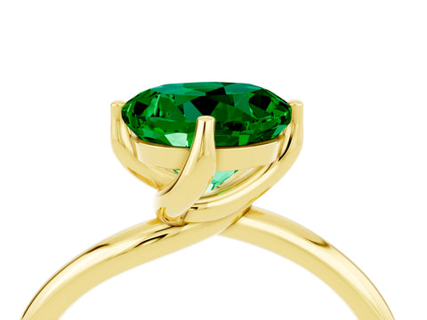 Yellow gold Round Cut Emerald Solitaire Engagement Ring with Four-Prong Setting and Classic Band_16
