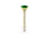 Yellow gold Round Cut Emerald Solitaire Engagement Ring with Pavé Band and Four-Prong Setting_2