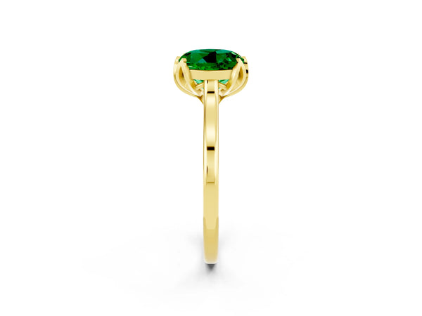 Yellow gold Round Cut Emerald Solitaire Ring with Flower Prong Setting and Classic Band