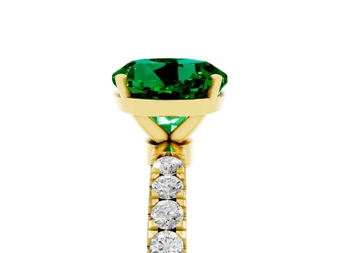 Yellow gold Round Cut Emerald Solitaire Ring with Pavé Accents and Four-Prong Setting_5
