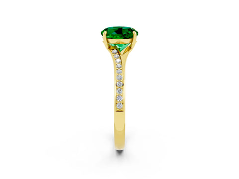 Yellow gold Round Cut Emerald Solitaire Ring with Pavé Band and Prong Setting_2