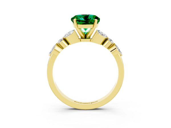 Yellow gold Round Cut Emerald Solitaire Ring with Side Stones and Four-Prong Setting