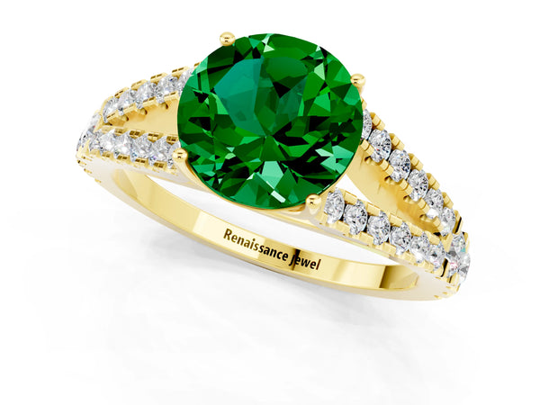 Yellow gold Round Cut Emerald Split Shank Pavé Engagement Ring with Four-Prong Setting