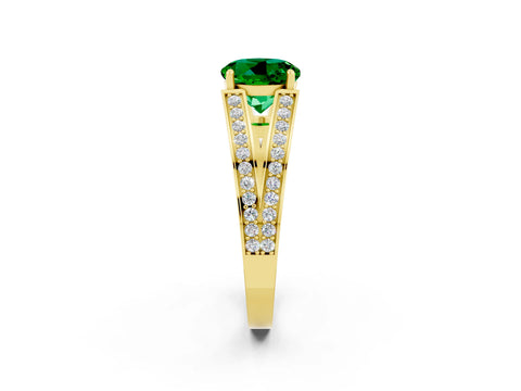 Yellow gold Round Cut Emerald Split Shank Ring with Pavé Band and Four-Prong Setting_2