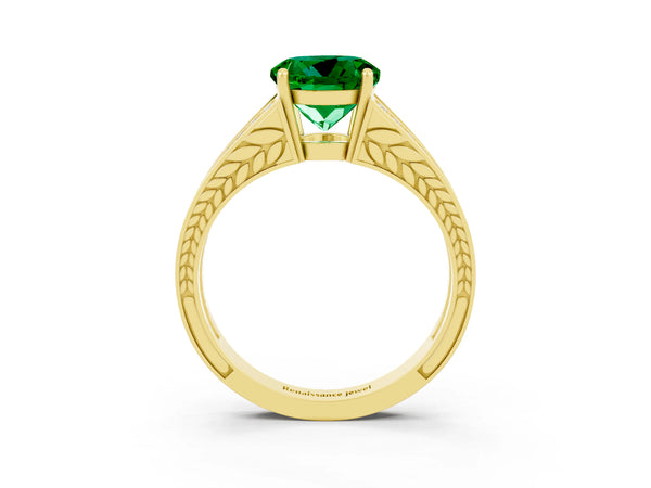 Yellow gold Round Cut Emerald Split Shank Ring with Pavé Band and Four-Prong Setting