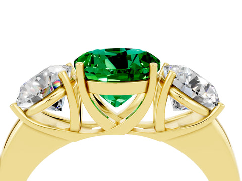 Yellow gold Round Cut Emerald Three-Stone Ring with Four-Prong Setting and Classic Band_4