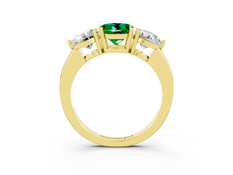 Yellow gold Round Cut Emerald Three-Stone Ring with Prong Setting and Classic Band_3