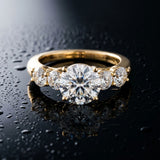 Yellow gold Round Cut Five-Stone Prong Set Diamond Ring with Classic Band_15