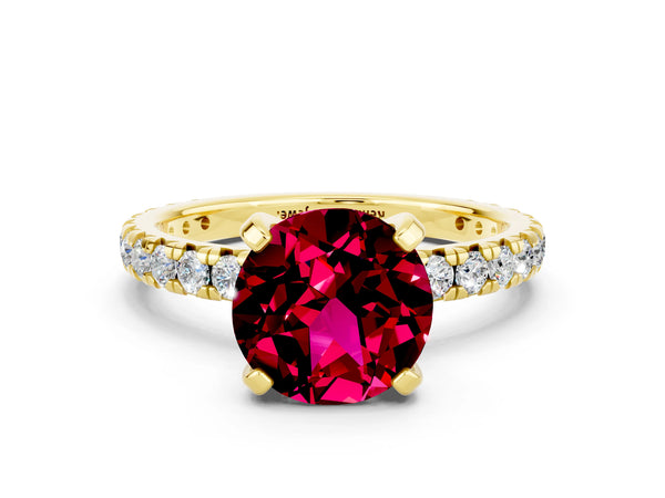 Yellow gold Round Cut Garnet Pavé Solitaire Ring with Round Band and Prong Setting