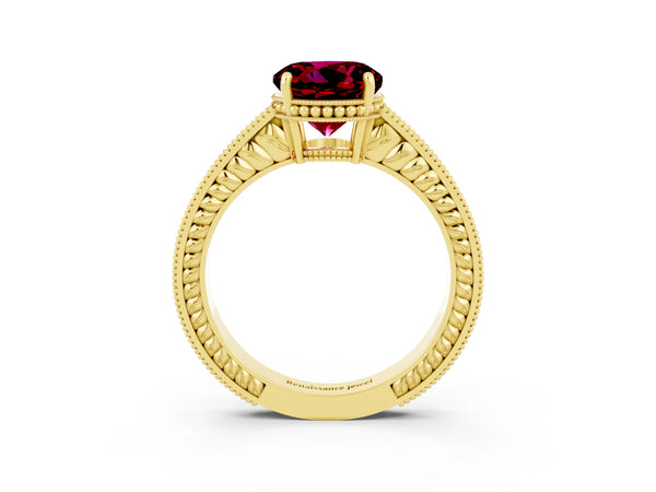 Yellow gold Round Cut Garnet Ring with Milgrain Pavé Band and Four-Prong Setting
