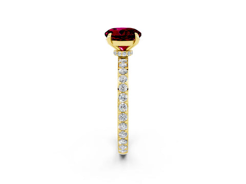 Yellow gold Round Cut Garnet Ring with Pavé Band and Four-Prong Setting_2