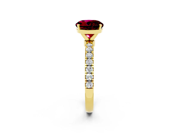 Yellow gold Round Cut Garnet Solitaire Ring with Pavé Accents and Four-Prong Setting
