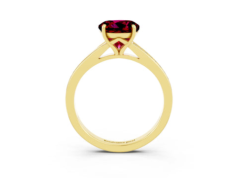 Yellow gold Round Cut Garnet Solitaire Ring with Pavé Band and Prong Setting_3